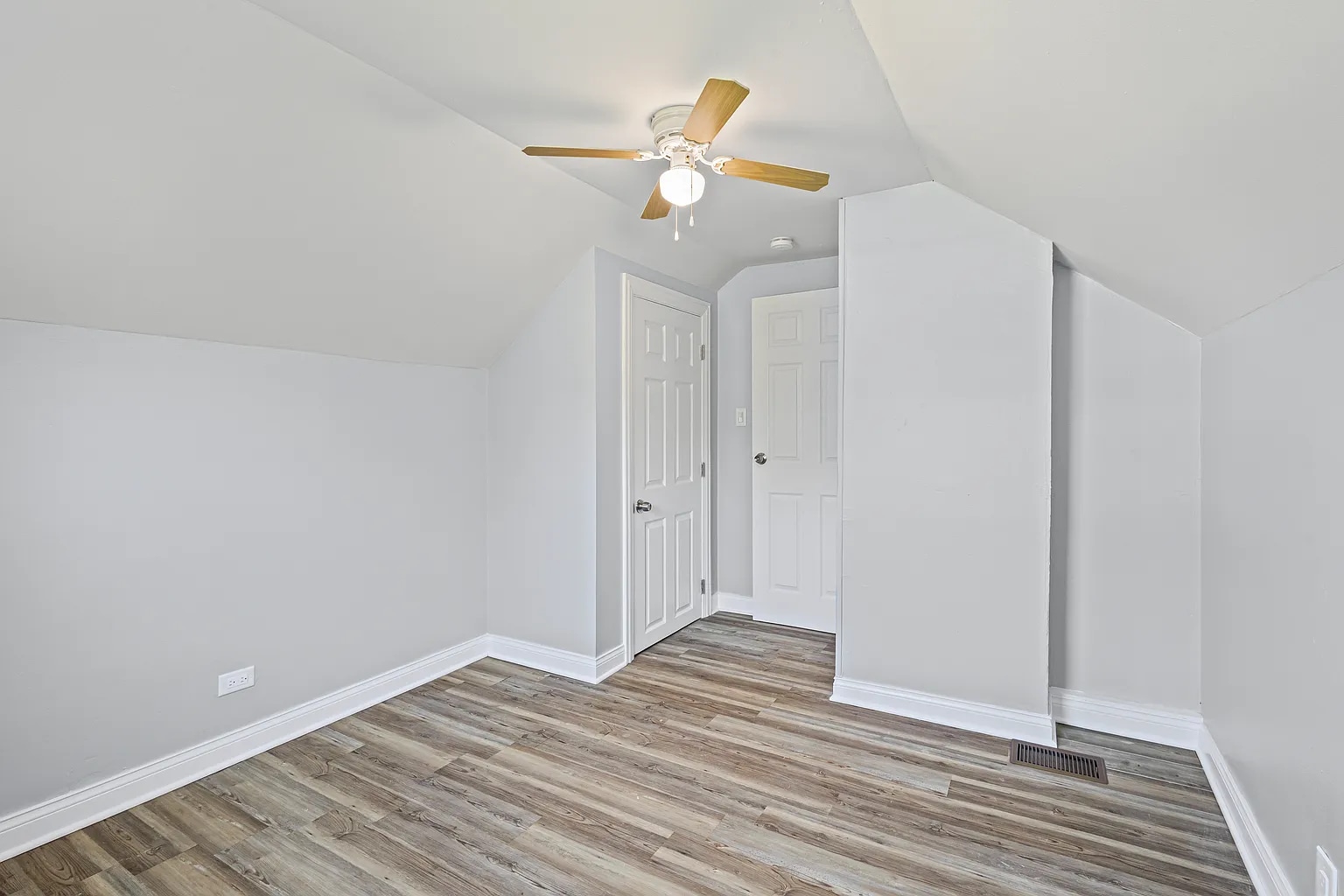 Building Photo - 243 Arcadia St