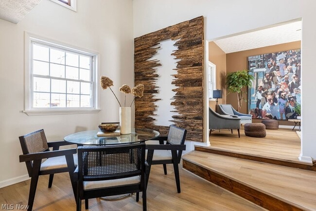 Building Photo - 4210 Clinton Ave