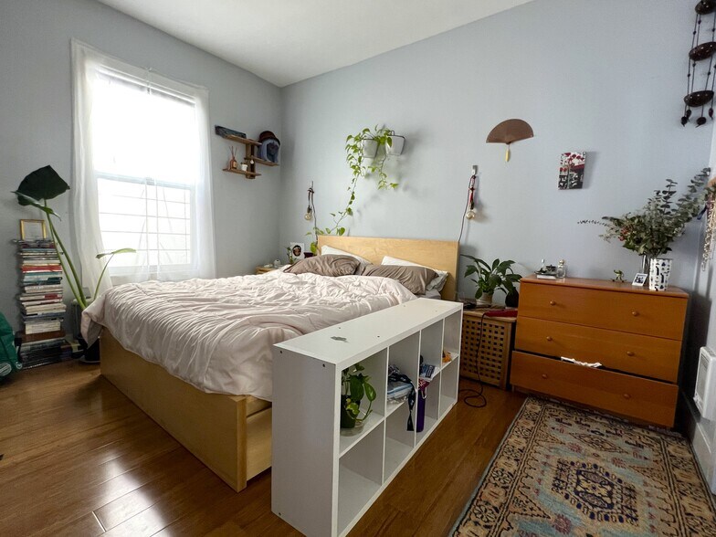 Bedroom 2 - 26 San Carlos St