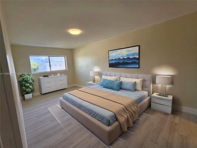 Building Photo - 834 Raymond St