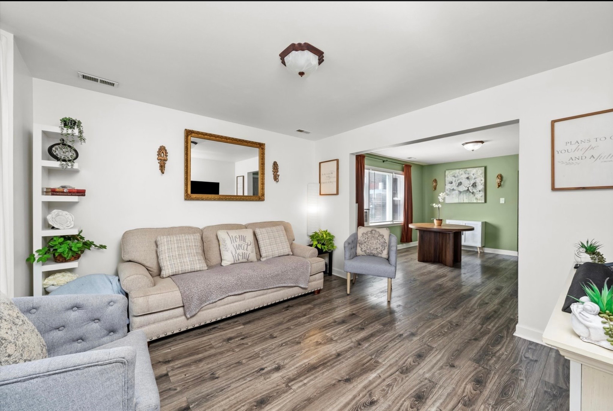 Building Photo - 1322 S 51st Ave