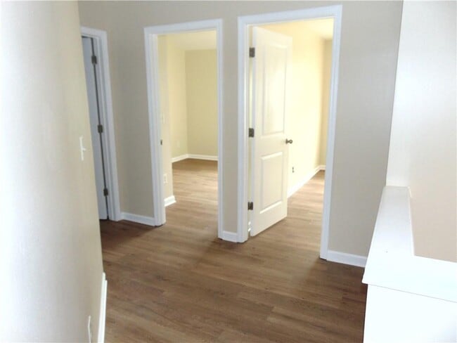 Building Photo - 5227 Mill Way