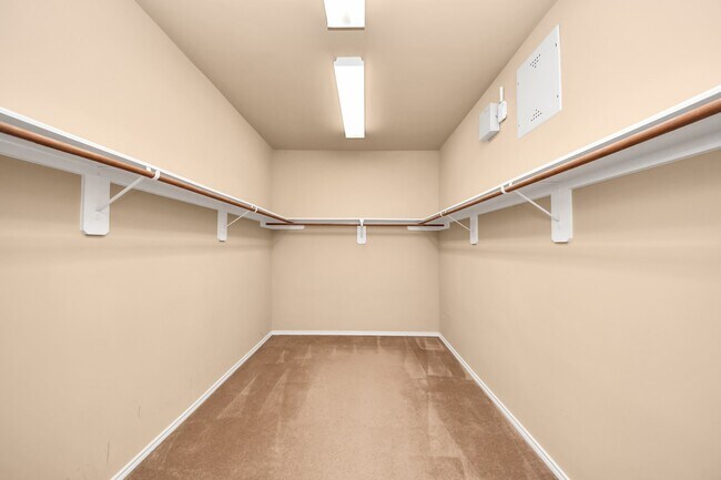 Building Photo - 26515 Becker Pines Ln