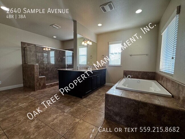 Building Photo - 2640 Sample Ave