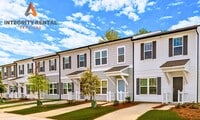Building Photo - BEAUTIFUL 3BD/2.5BTH Townhome - MALLARD CREEK - AVAILABLE MAY/JUNE 2026