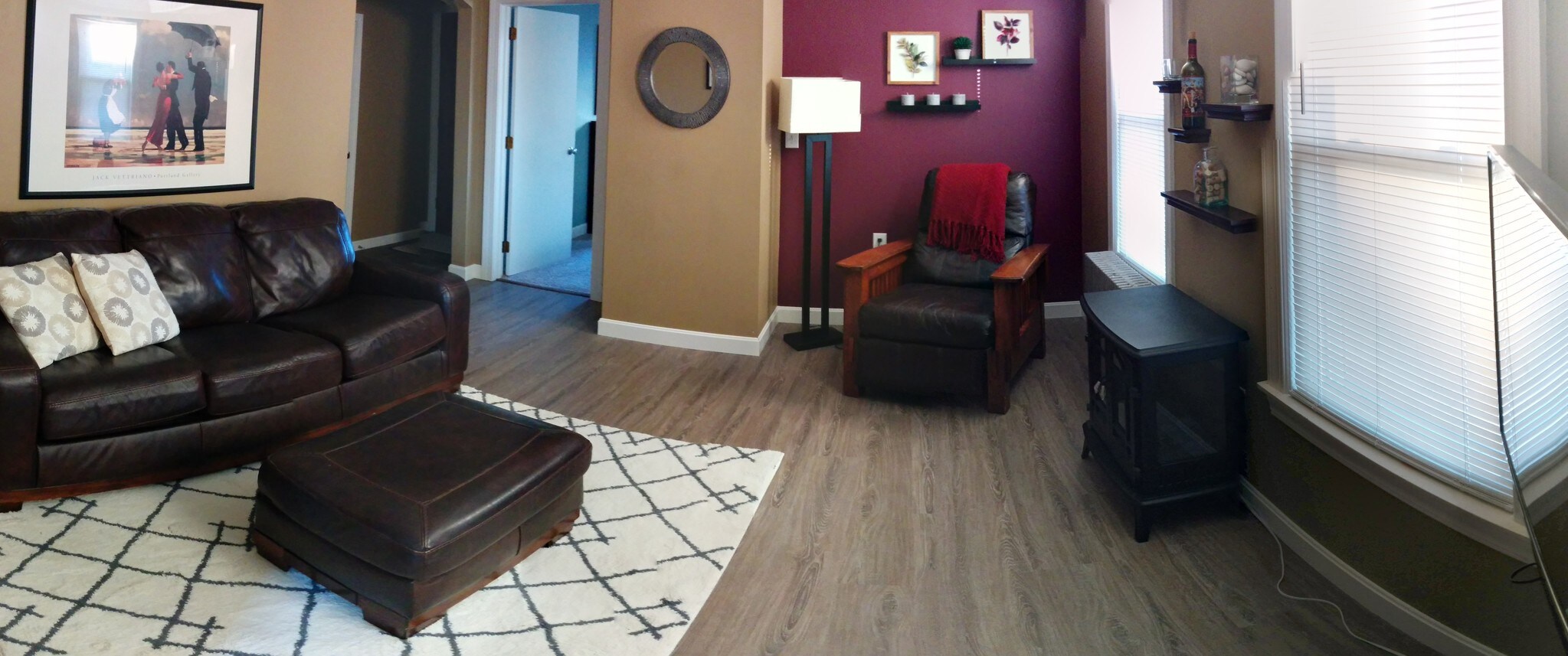 Living Room - 32 Hevey St