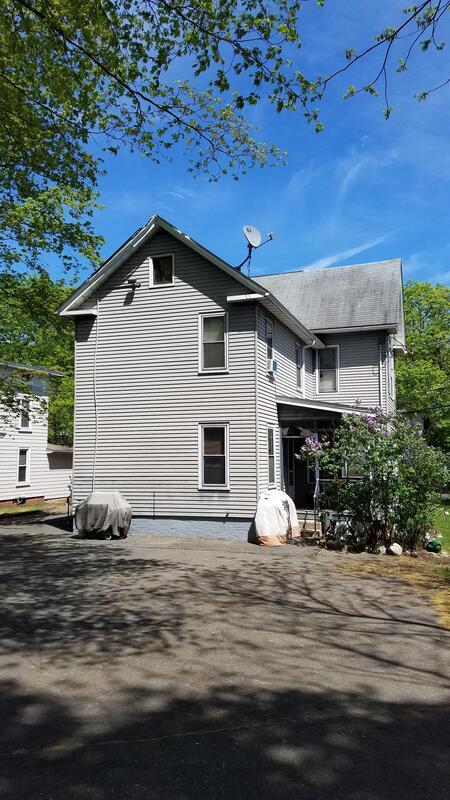 Building Photo - 242 N Main St