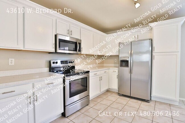 Building Photo - 43610 Bedford Dr