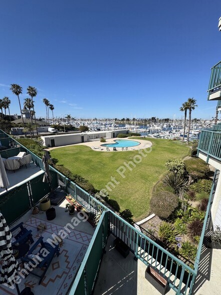 Building Photo - 2901 Peninsula Rd