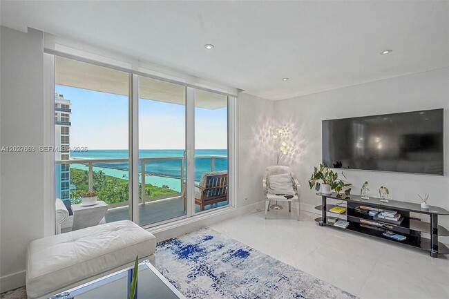 Building Photo - 2301 Collins Ave