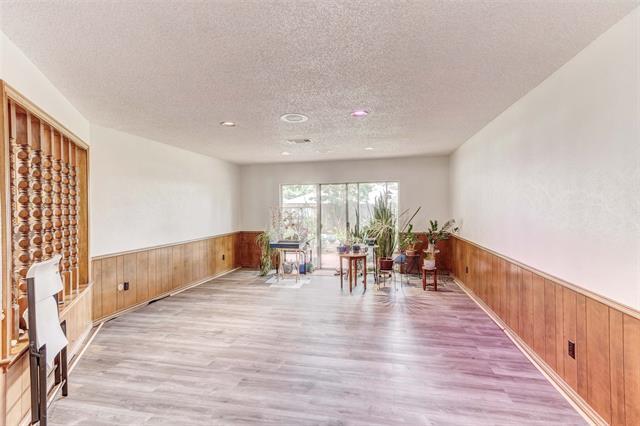 Building Photo - 604 McCoy Dr