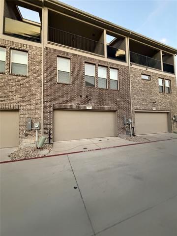 Building Photo - 328 Greenhouse Dr