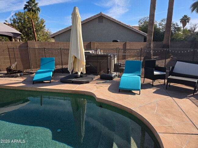 Building Photo - 4222 E Muirwood Dr