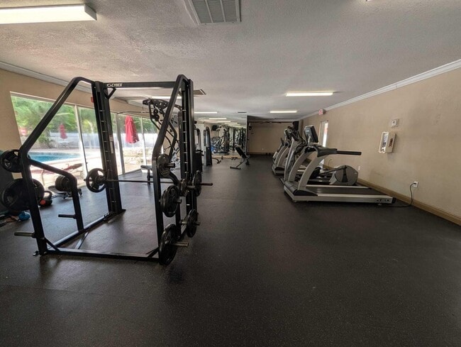 Building Photo - 1800 Sans Souci Blvd