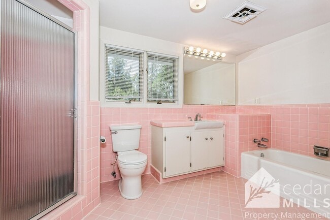 Building Photo - Mid Century Modern Gem in the Heart of The Village