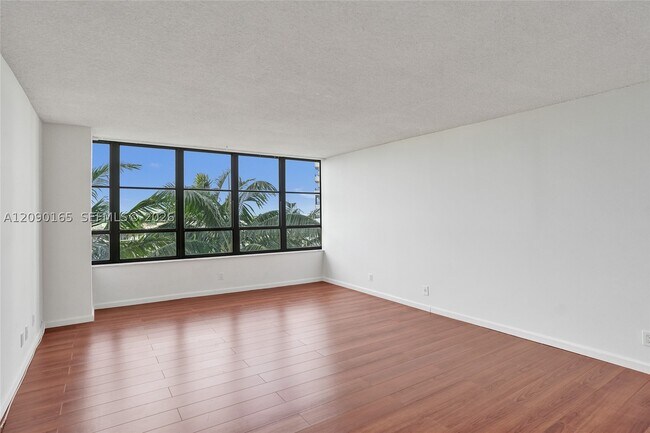 Building Photo - 500 Three Islands Boulevard