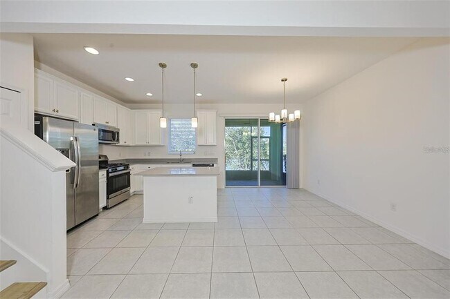 Building Photo - 6222 Camino Dr
