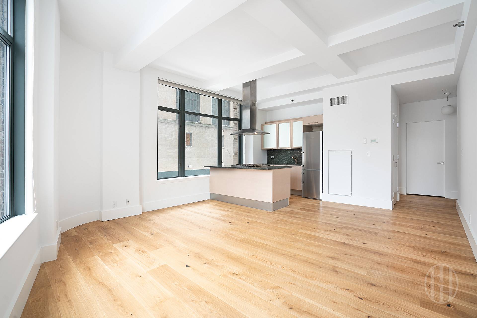 Building Photo - 120 Greenwich St