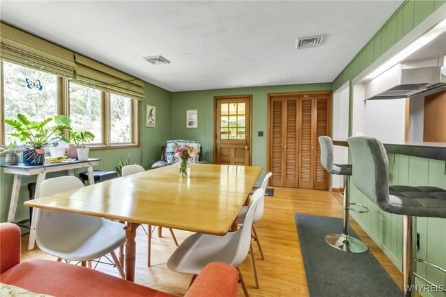 Building Photo - 4770 Boncrest Dr E