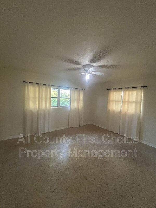 Building Photo - 2797 Renatta Dr