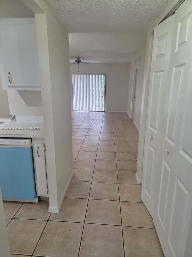 Building Photo - 7406 Woodmont Terrace