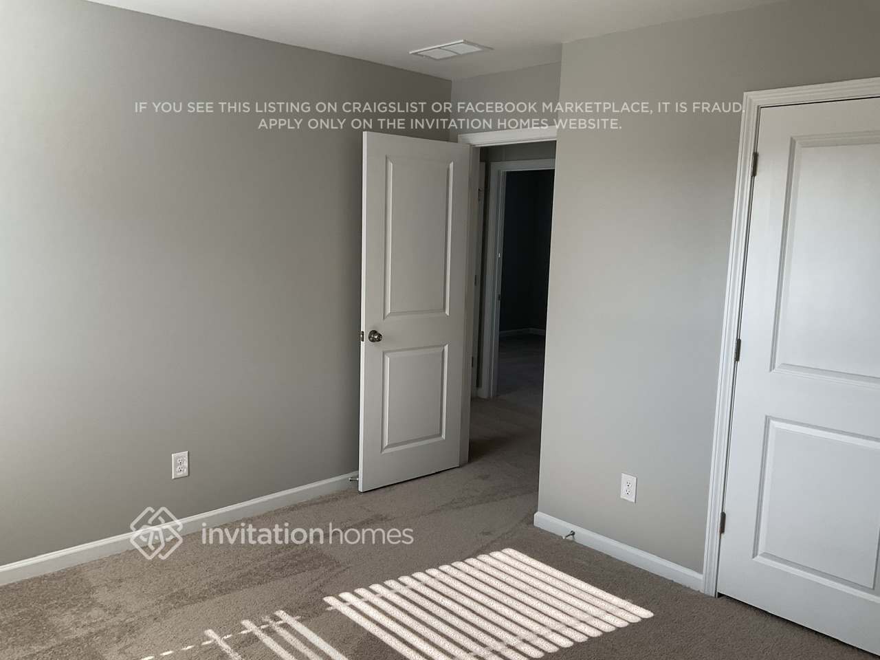 Building Photo - 513 Almere Dr