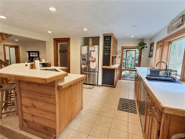 Building Photo - 109 Rogers Hill Rd