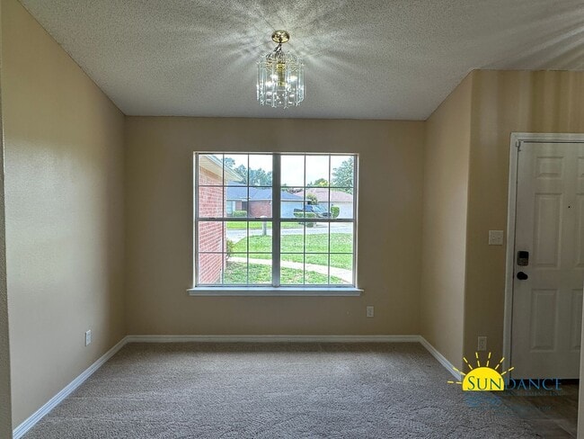 Building Photo - Charming 3-Bedroom Home in Hidden Estates Minutes from Navarre Beach!