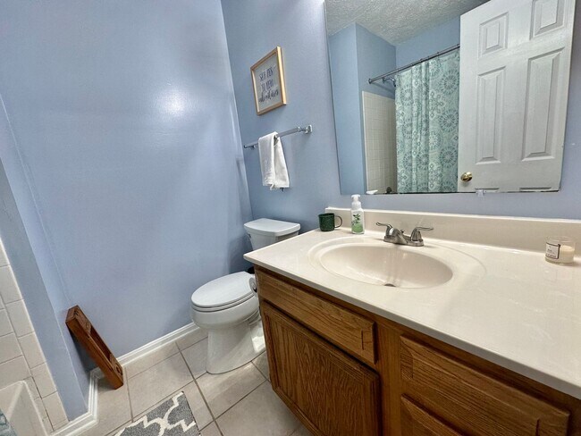 Building Photo - STAFFORD TOWNHOUSES - CLOSE TO QUANTICO