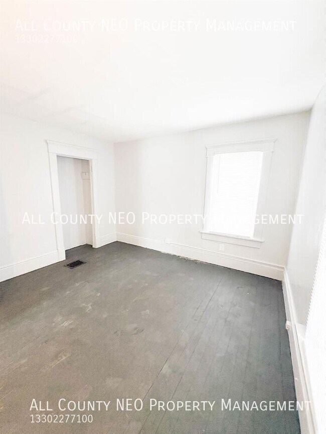 Building Photo - 911 Fulton Rd NW