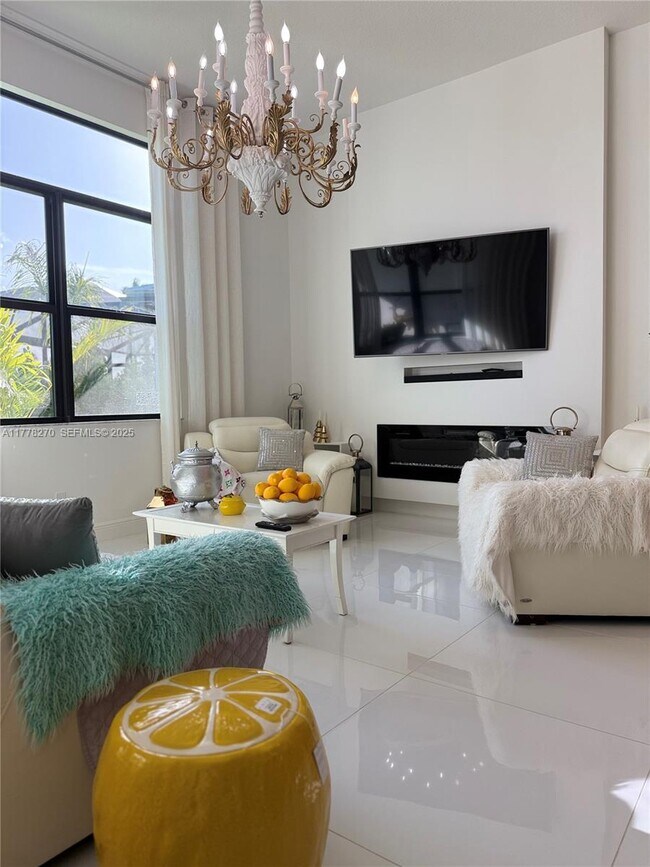 Building Photo - 11460 SW Pietra Wy