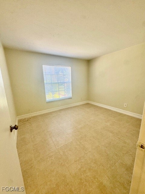 Building Photo - 9313 Lennex Ln