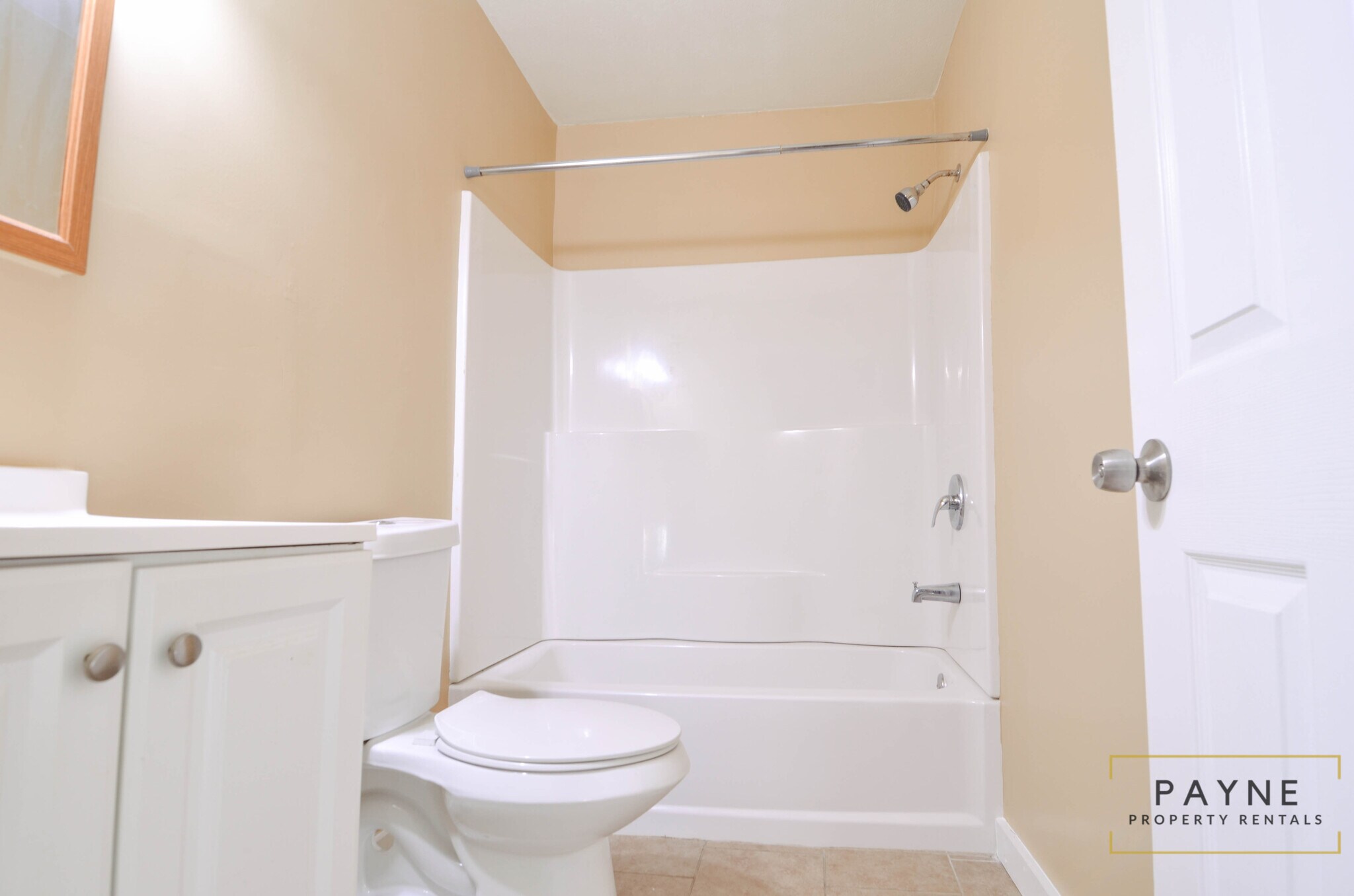 Building Photo - 4217 Rosemont Dr