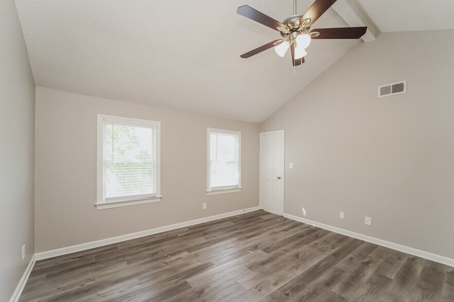Building Photo - 938 Brightmoor Dr