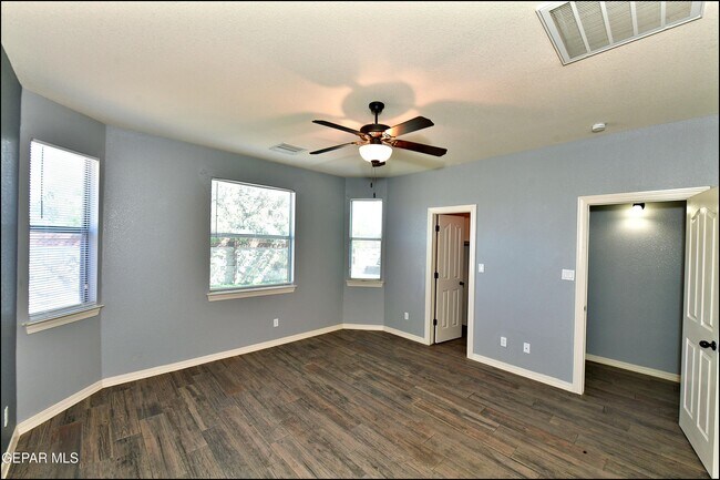Building Photo - 12569 Wolf Berry Dr