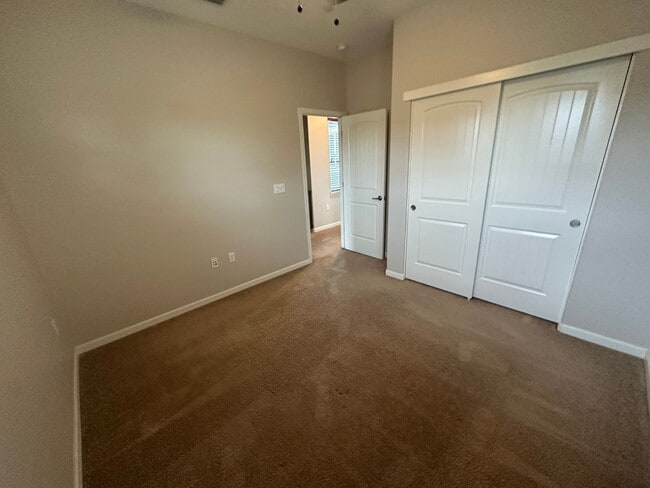 Building Photo - Beautiful 3 Bedroom, 2.5 Bath Mountain House Home