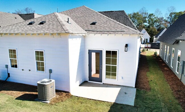 Building Photo - 1073 Burrow Cir