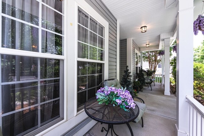 Building Photo - Elegant 4-bedroom Home in Desirable Callonwood Neighborhood in Matthews, NC