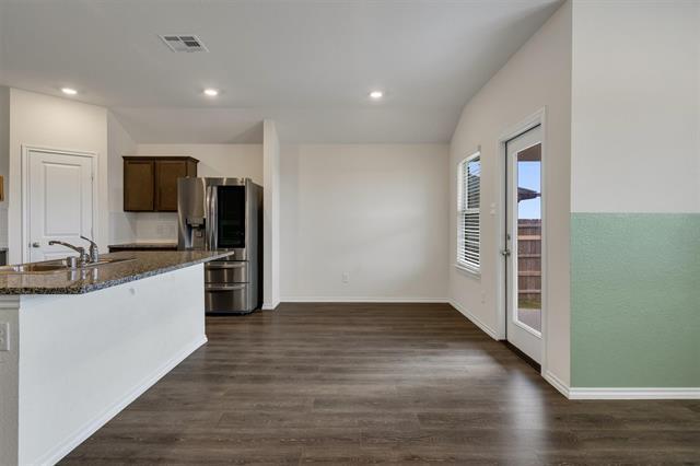 Building Photo - 4206 Showboat Ln