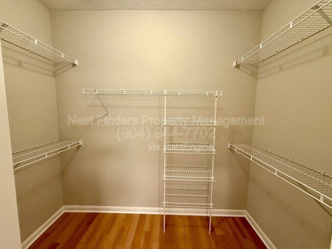 Building Photo - 8539 Gate Pkwy W