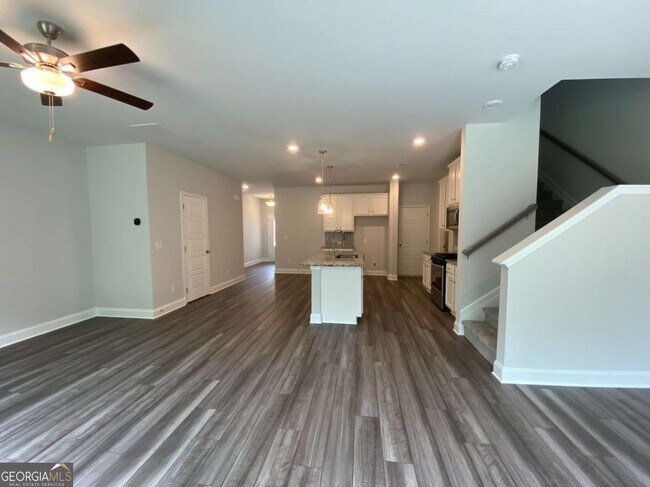 Building Photo - 159 Station Overlook Dr