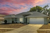 Building Photo - 1247 Venetia Dr