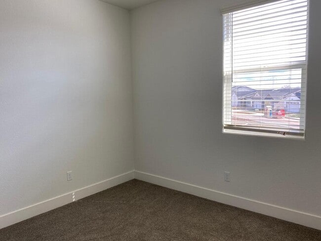 Building Photo - 2459 Robledo Wy