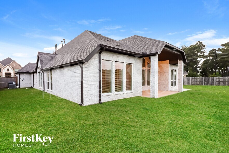 Building Photo - 21438 Martin Tea Trl