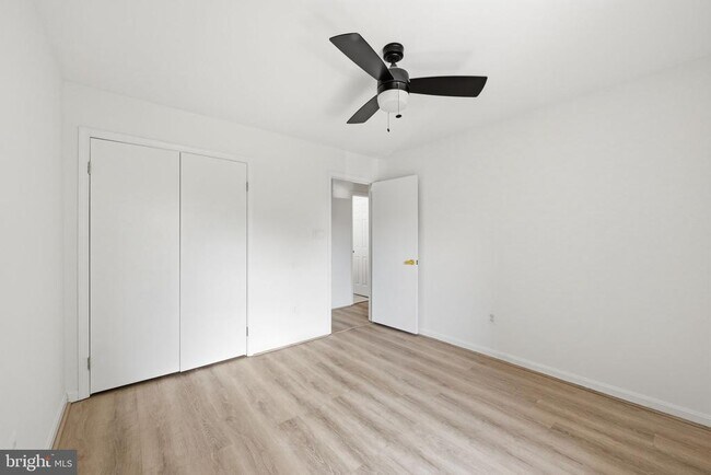 Building Photo - 10153 Turnberry Pl