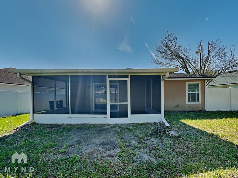 Building Photo - 3442 Volley Dr