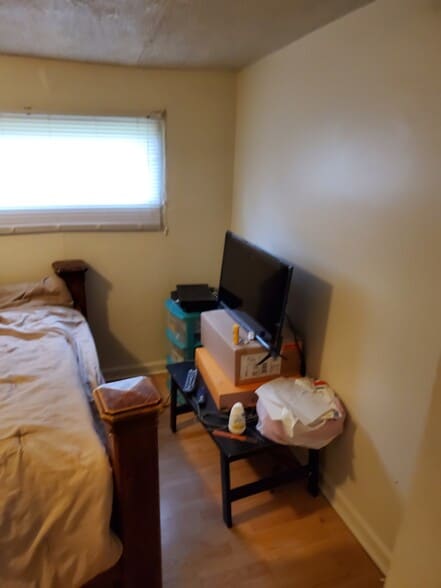 Building Photo - 2862 N Olney St