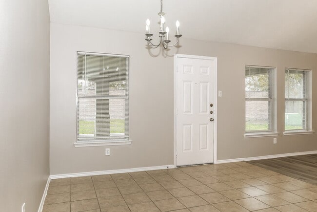 Building Photo - 7407 Blossommist Ln