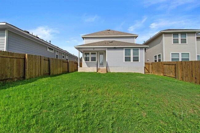 Building Photo - 124 Oakstone Dr