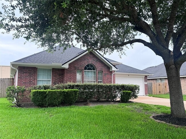Building Photo - 7502 Quiet Trace Ln